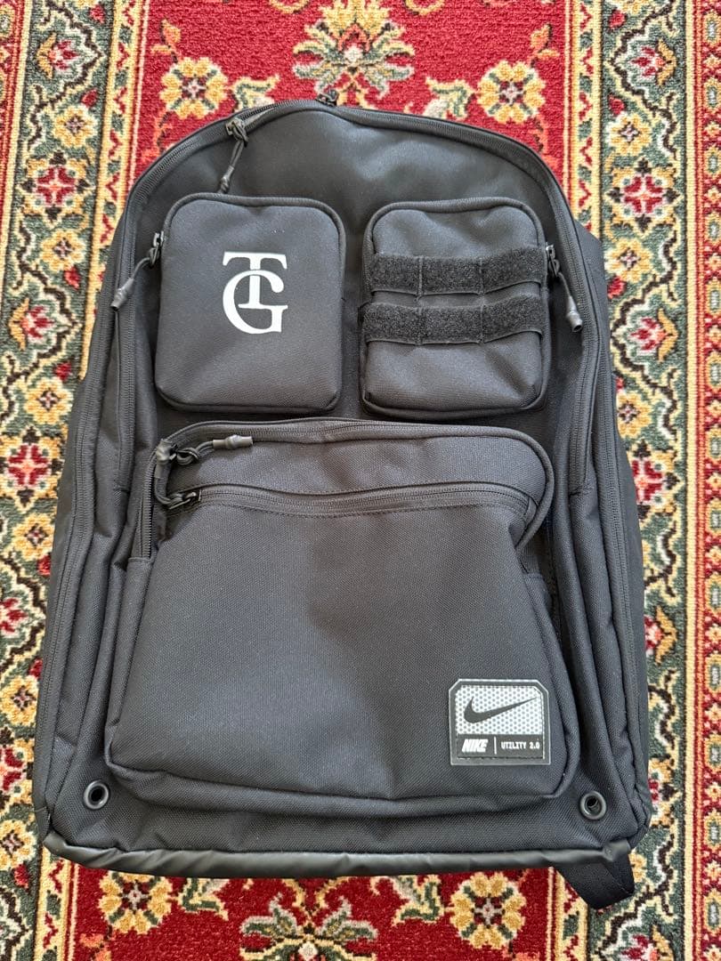 読売ジャイアンツ ナイキ ブラック TG 33L バックパック