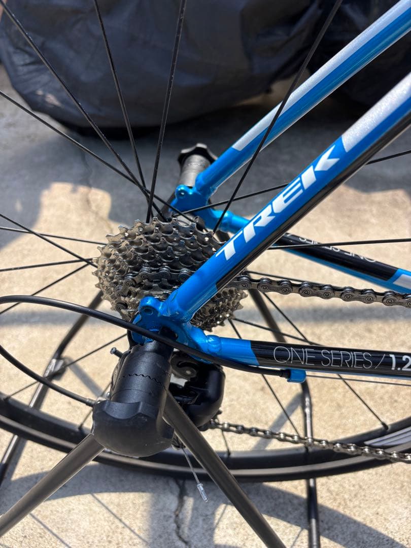 Trek ONE SERIES 1.2 ロードバイク 青