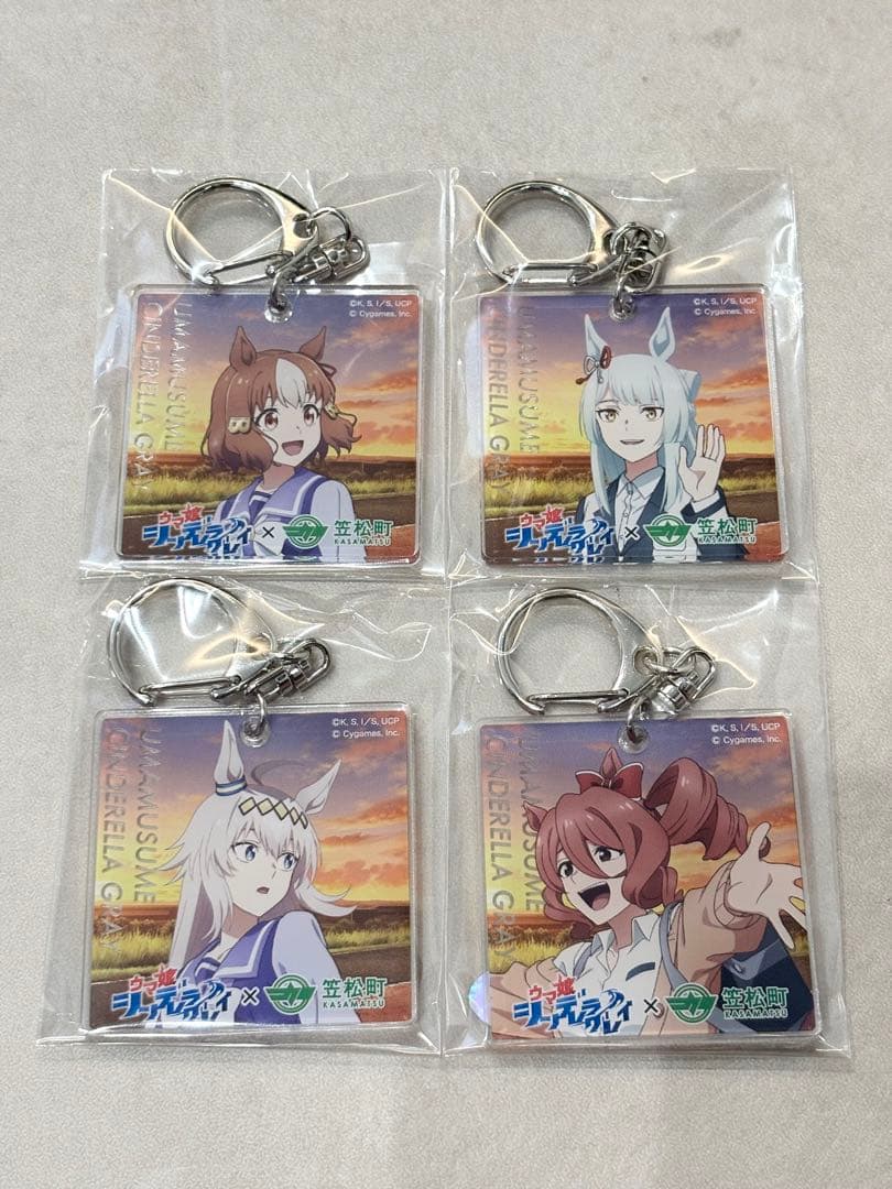 ウマ娘 シンデレラグレイ 笠松町コラボ 缶バッジ　アクリルキーホルダー