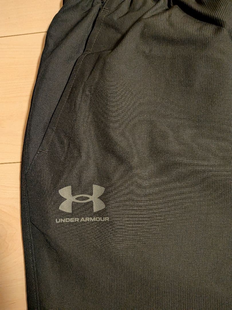 UNDER ARMOUR ジャージ上下セット XLサイズ　新品