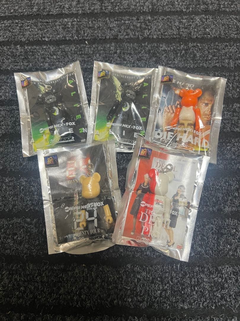 （未開封）KUBRICK ALIENS Power Loader SET