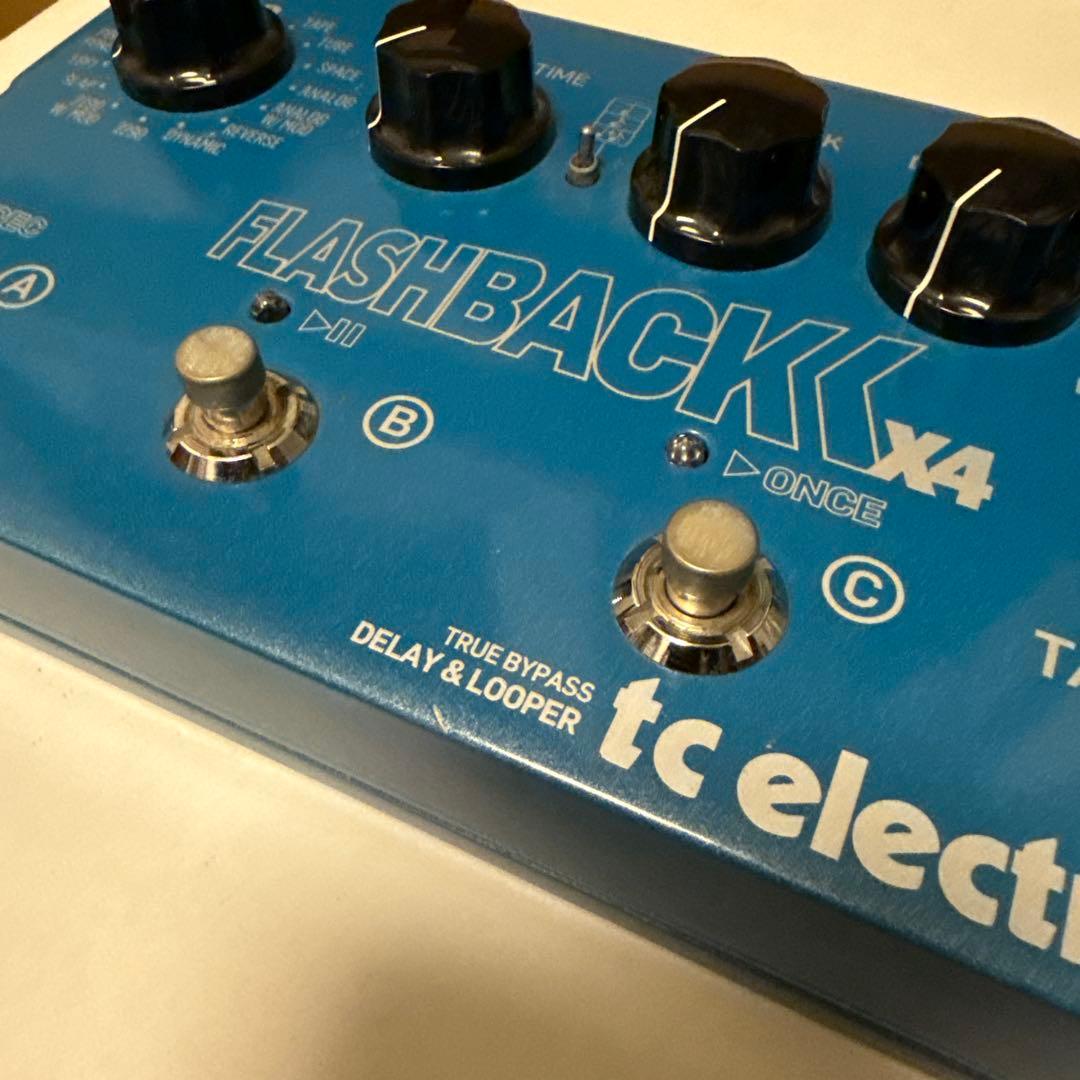 tc electronic FLASHBACK X4 ディレイ & ルーパー