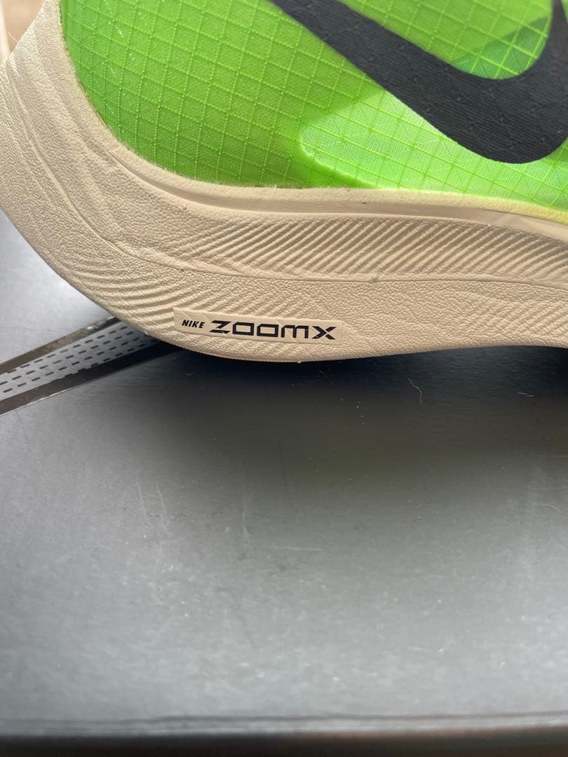 値下！［未使用］ NikeズームX ヴェイパーフライネクスト％25.5cm