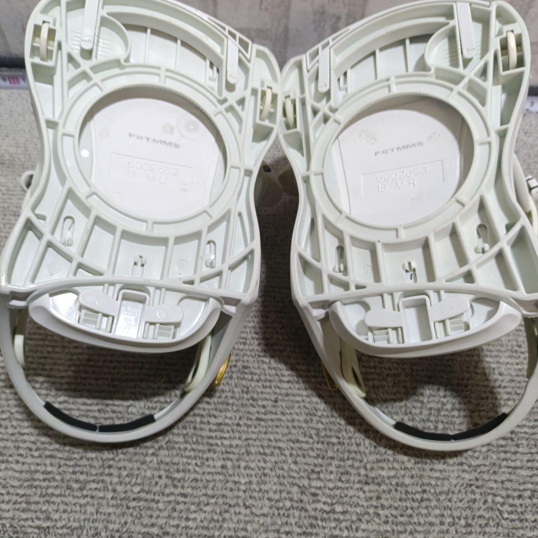 美品■FLUX TM Mサイズ ホワイトゴールド