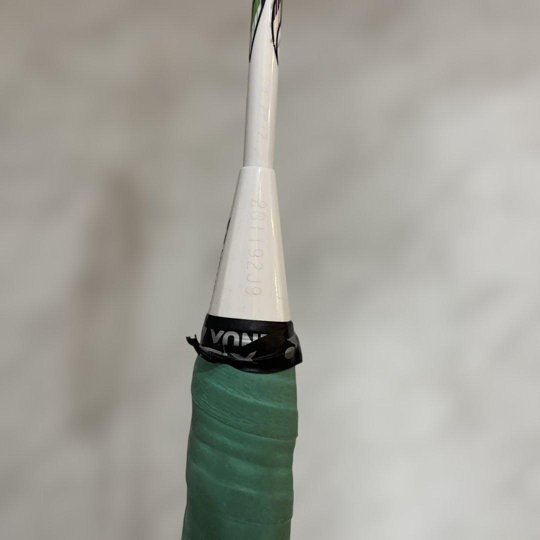YONEX NANOFLARE 200 ヨネックス バドミントンラケット