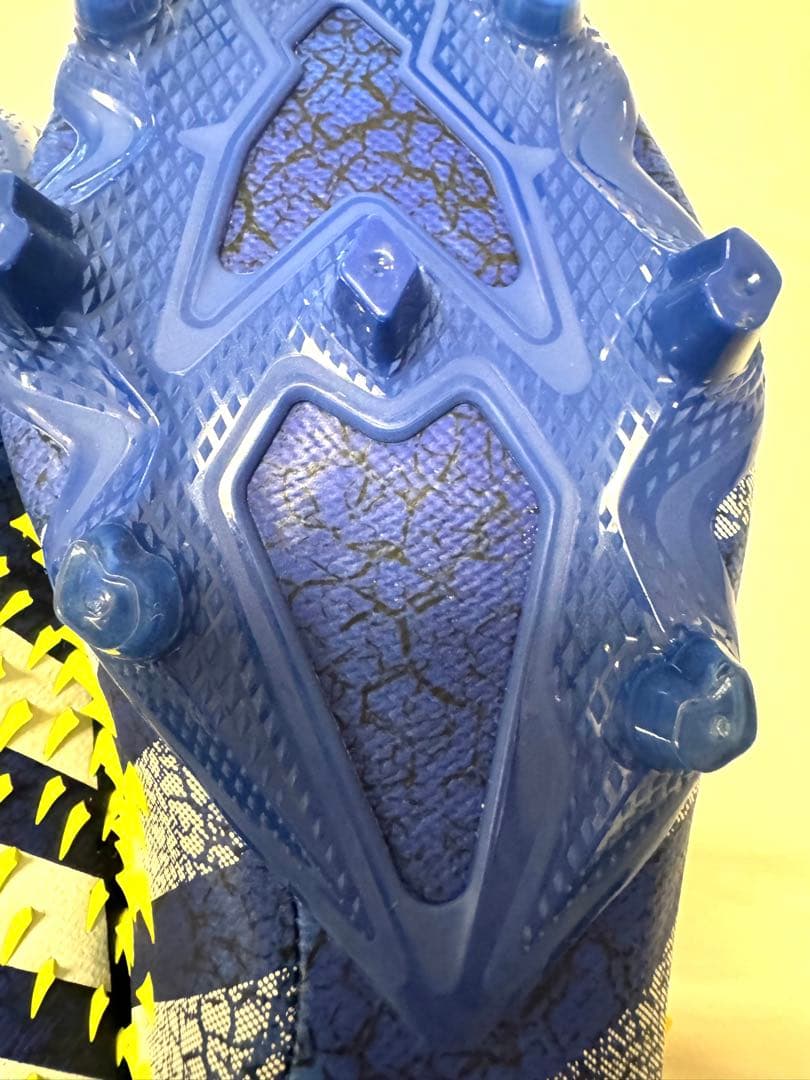 adidas PREDATOR FREAK.1 HG AG プレデターフリーク