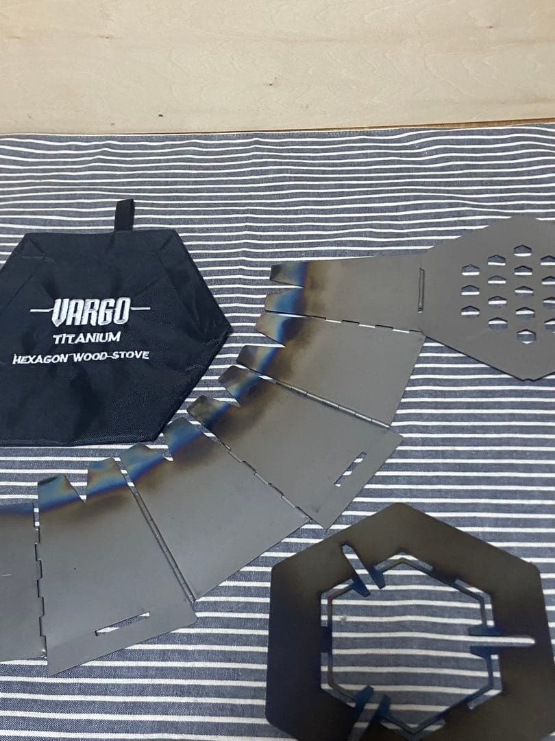 VARGO Titanium Hexagon WoodStove+五徳2点セット