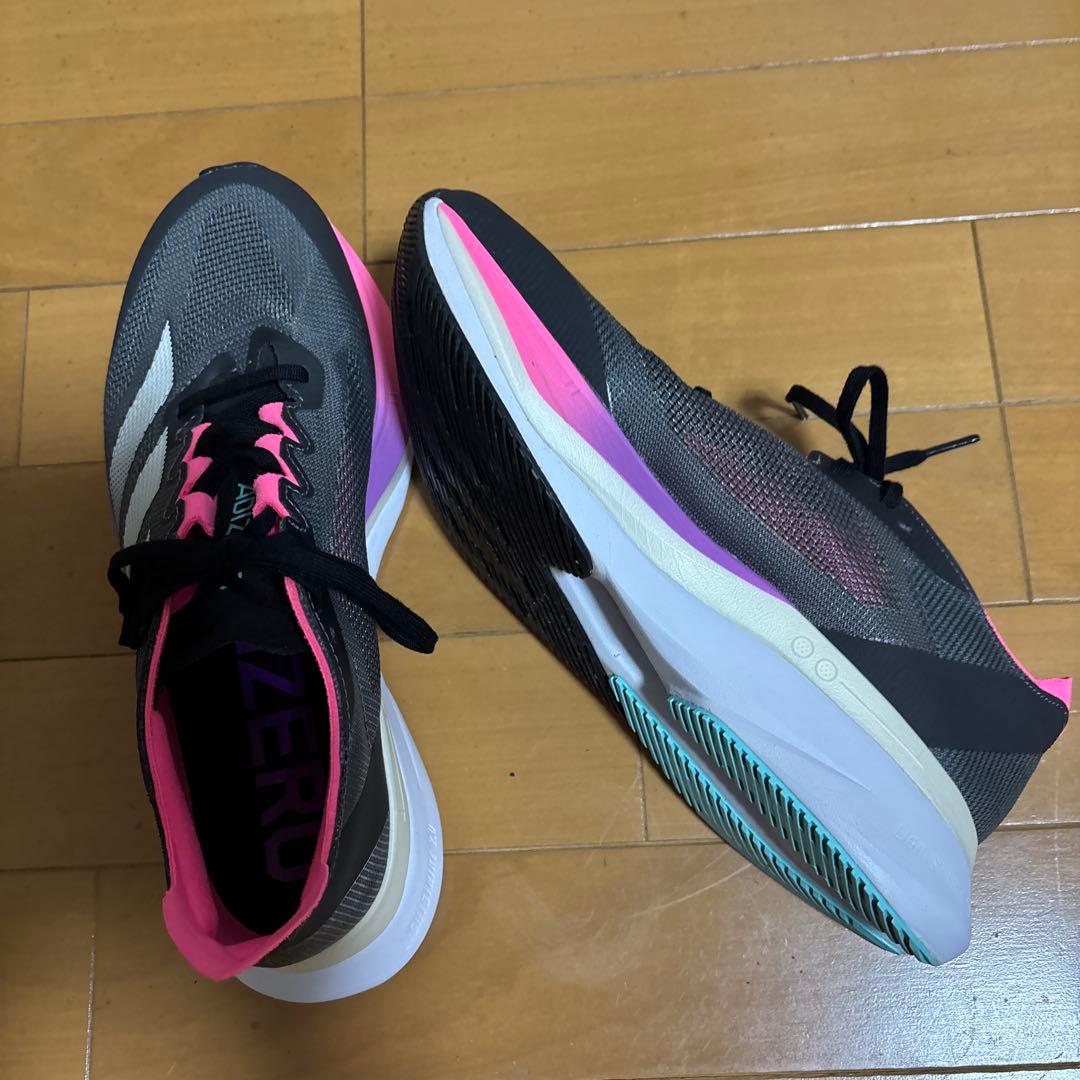 adidasランニングジューズ