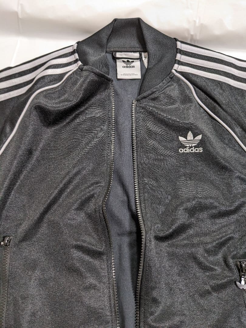 adidas ジャージ 黒 HC1930 ハイシャイン トラックジャケット