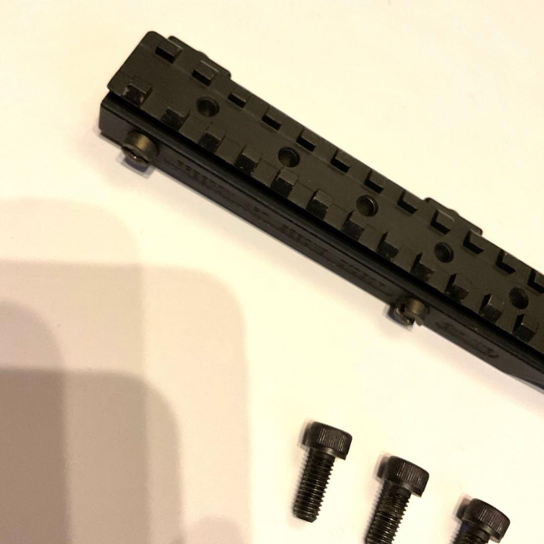 東京マルイ電動ガンナイツ、M4RIS対応FREEDOM ARTレイルスリーブ良品
