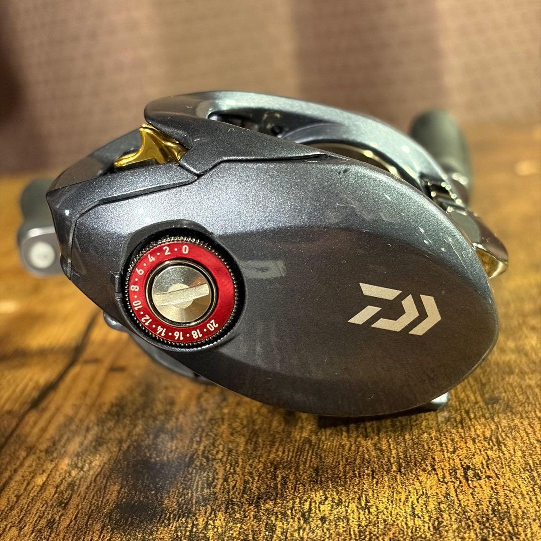 ダイワ　ジリオン　SV TW 7.3 右ハンドル