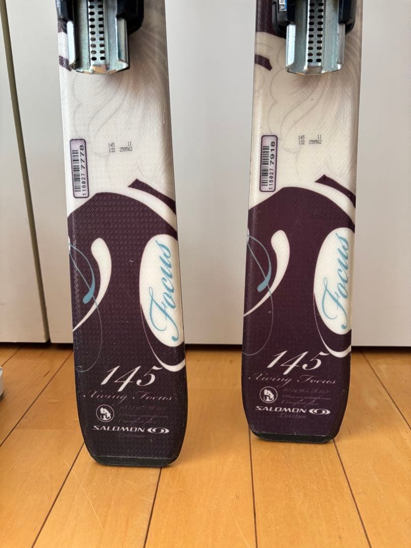 サロモン　女性orジュニア用スキーセット 145cm