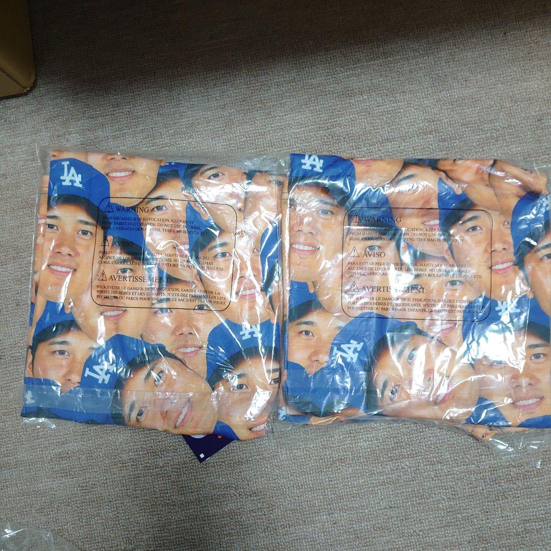 FOCO 大谷翔平 ドジャース Tシャツ Ｌ 青 新品 未使用 顔だらけ 2枚