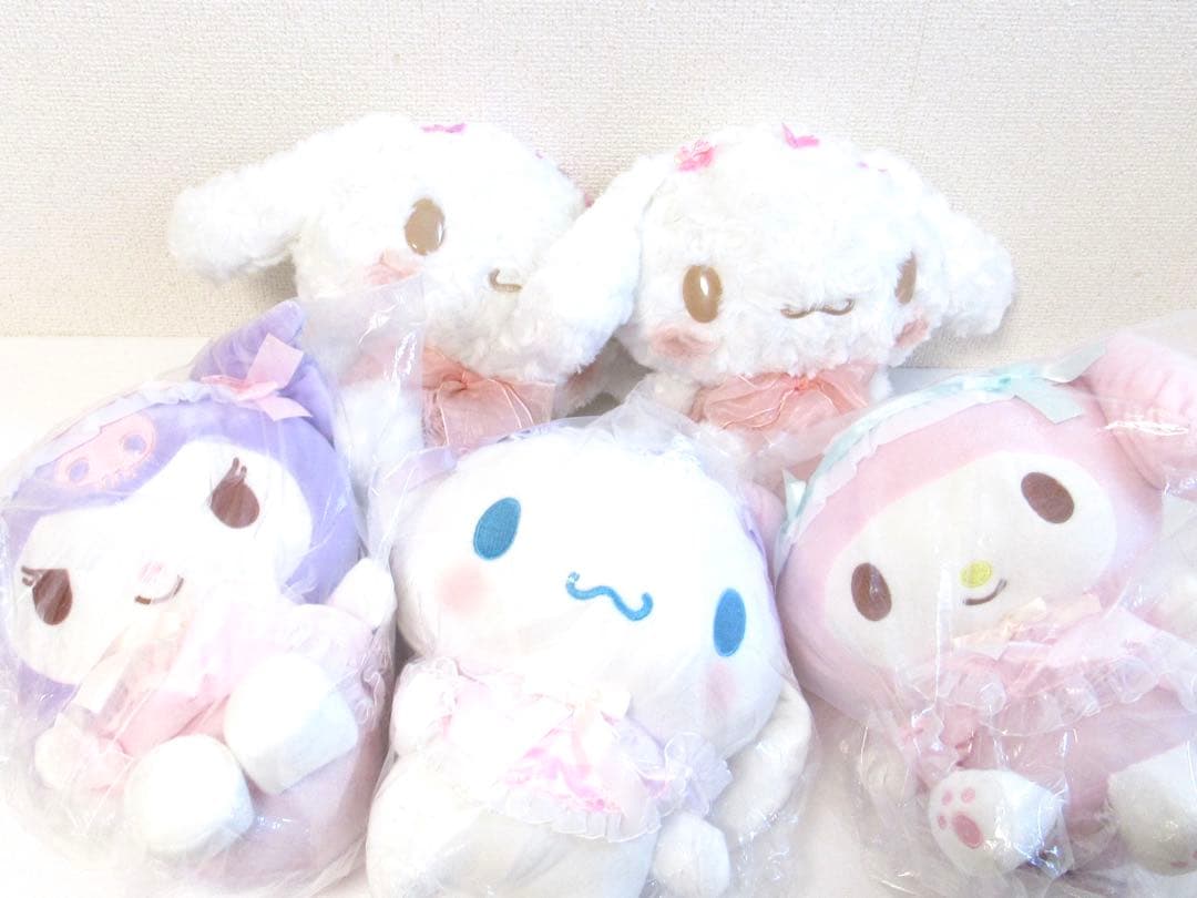 サンリオキャラクターズ　ぬいぐるみ　まとめ売り　21点