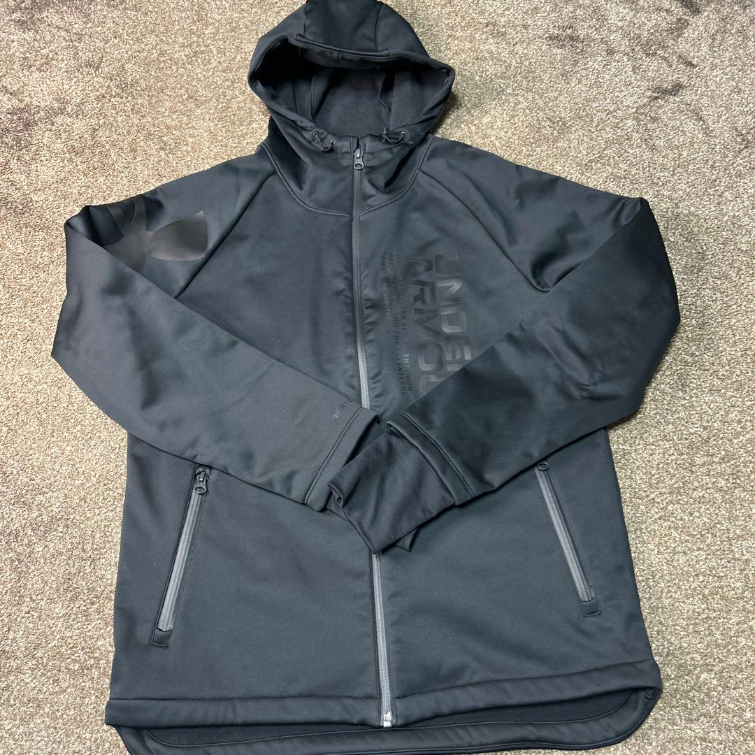 UNDER ARMOUR フード付きジャケット、パンツセット