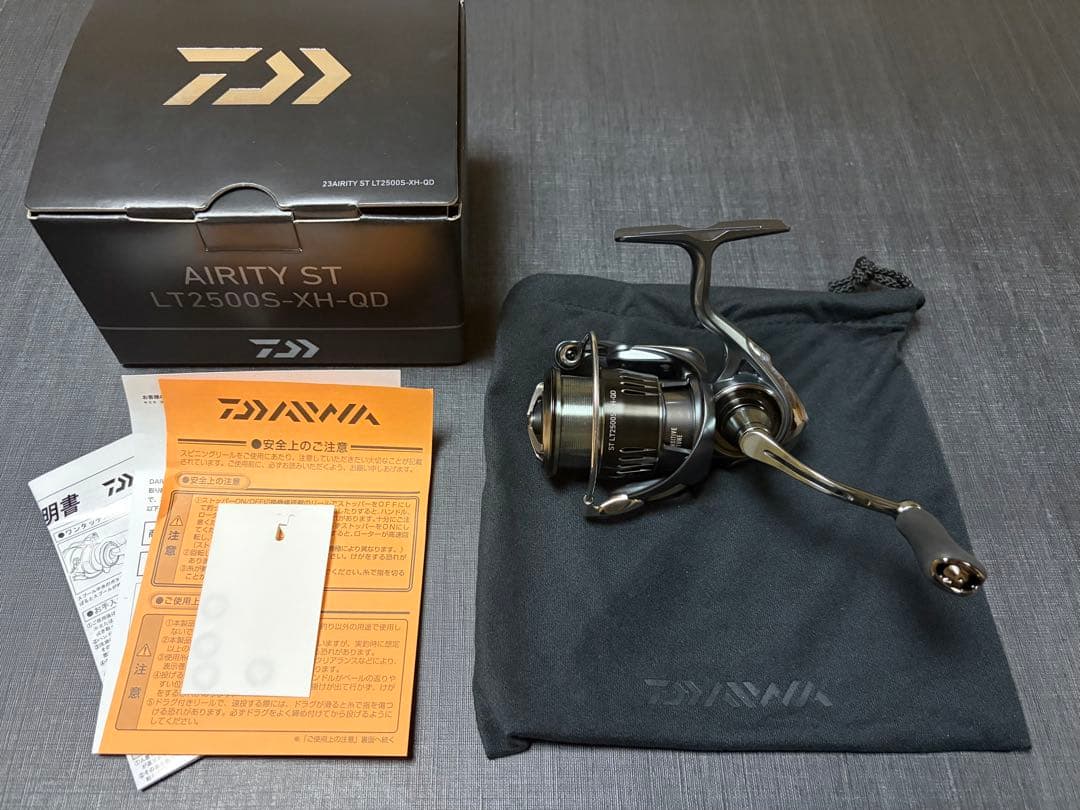 リール DAIWA AIRITY ST LT2500S-XH-QD