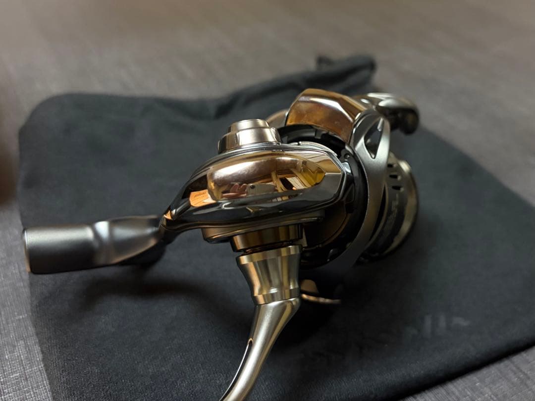 リール DAIWA AIRITY ST LT2500S-XH-QD