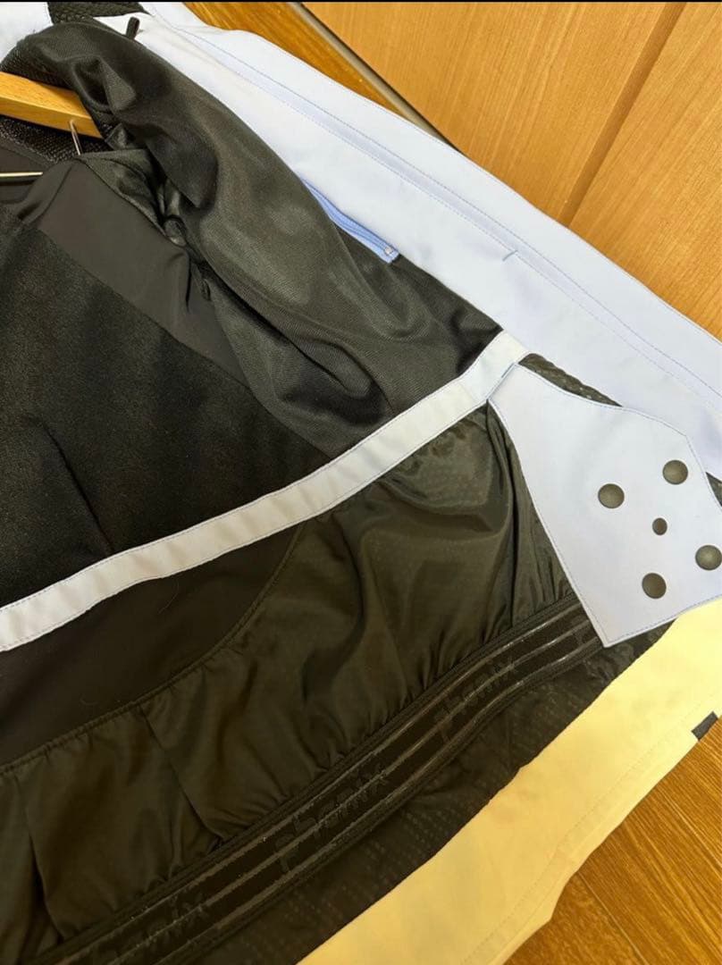 スキー　登山ジャケット