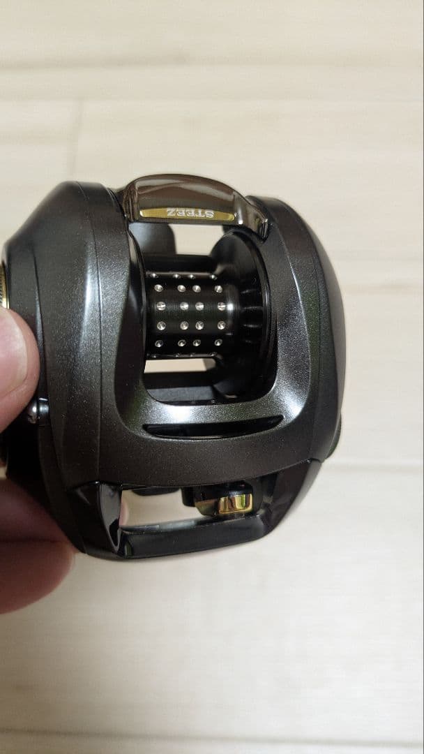 DAIWA ダイワ steez スティーズ 100H ベイトリール