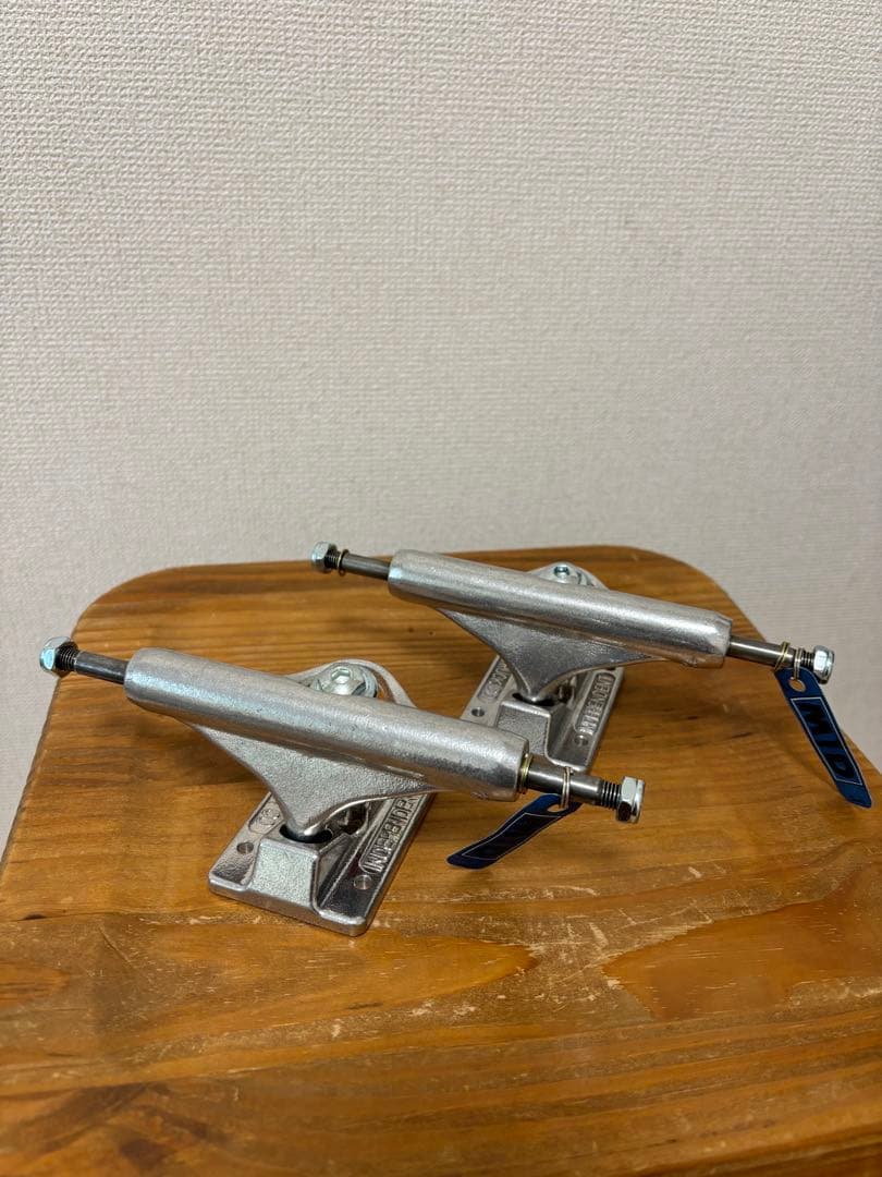 スケートボード Independent 129 mid