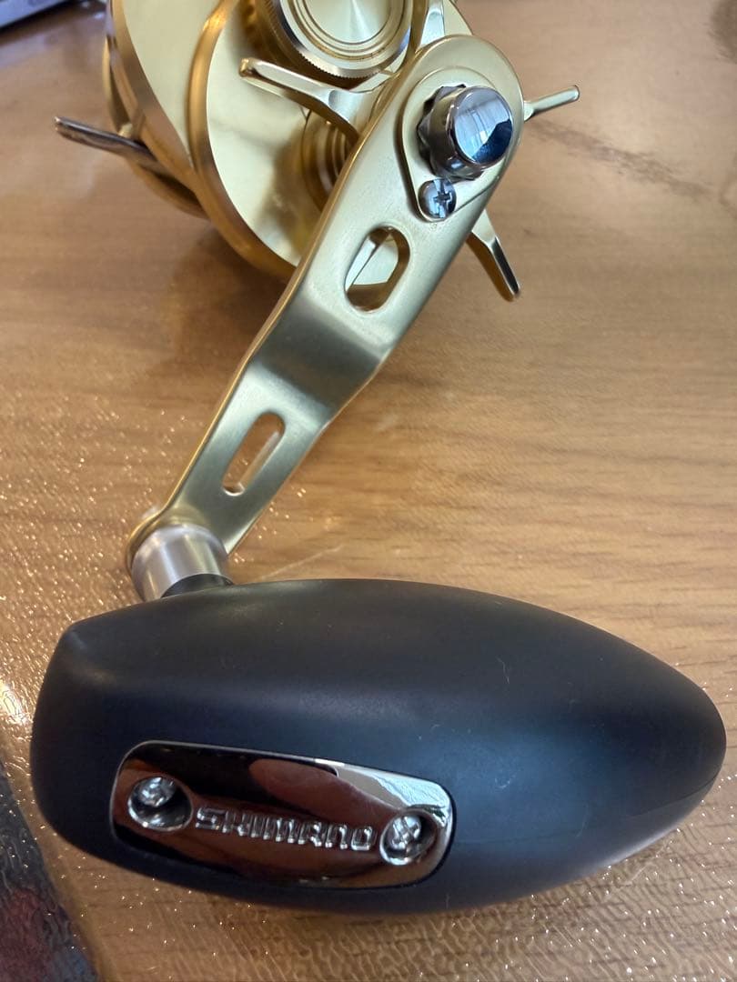 SHIMANO OCEA CONQUEST CT 300PG 両軸リール