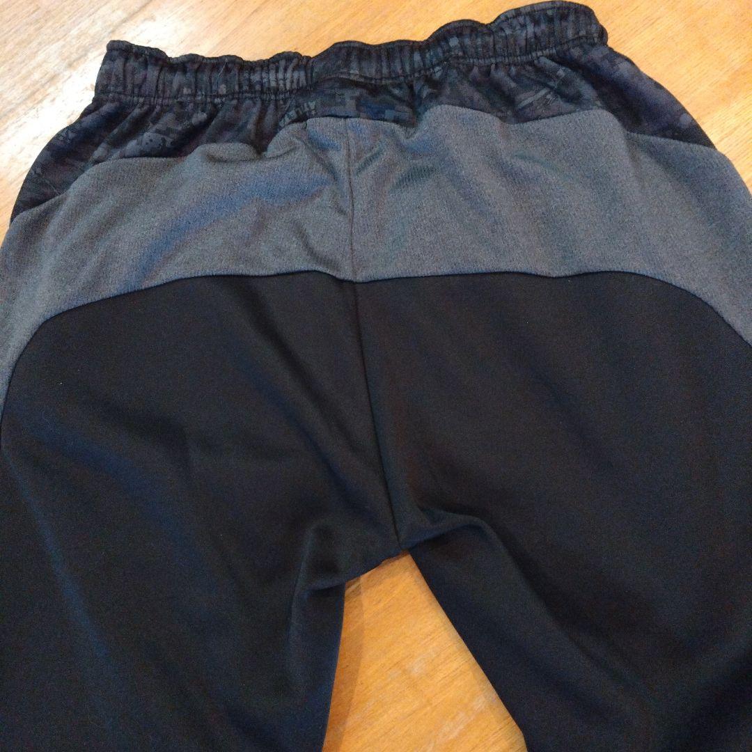ATHLETA 迷彩柄 裏地フリース　ジャージ上下