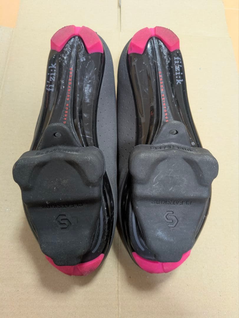 fizik R5 ロードシューズ グレー/ピンク 24cm