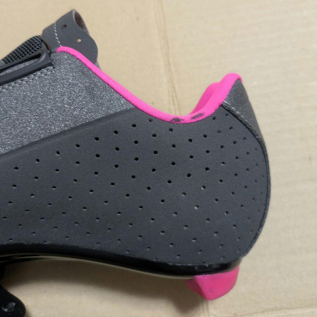 fizik R5 ロードシューズ グレー/ピンク 24cm
