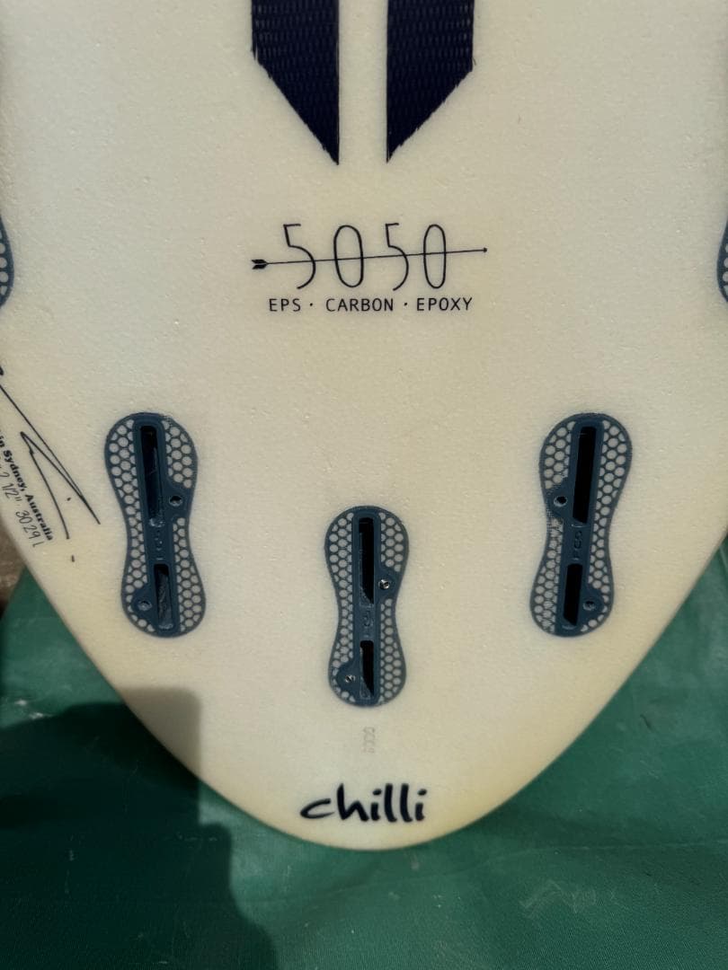 Chilli チリサーフボード　Rare Bird 5'10