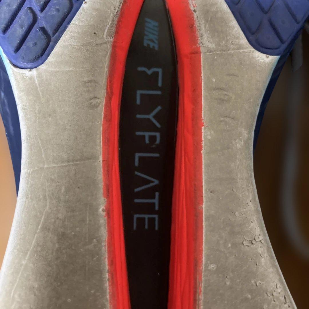 NIKE ズームXヴェイパーフライネクスト%4