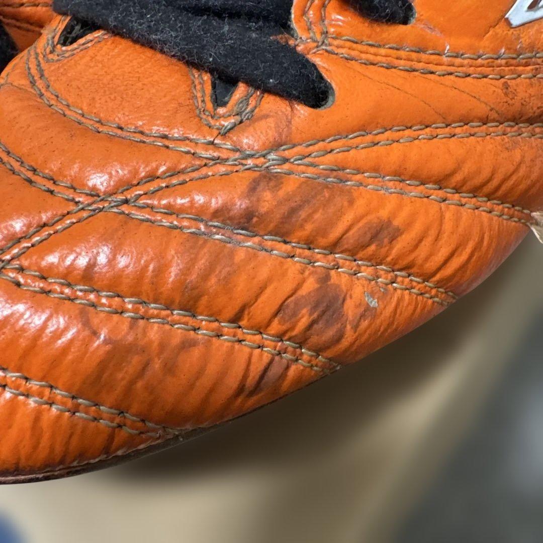 MORELIA NEO ll MIZUNO オレンジ