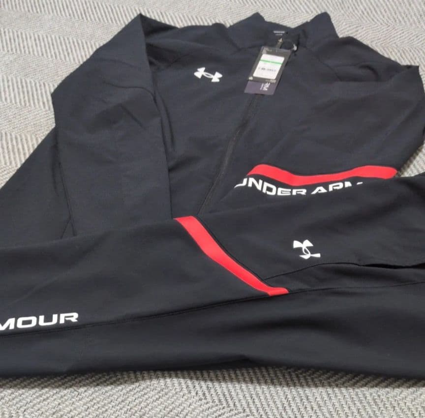 2026 S/S UNDER ARMOUR ウーブン セットアップ　BLK/LG