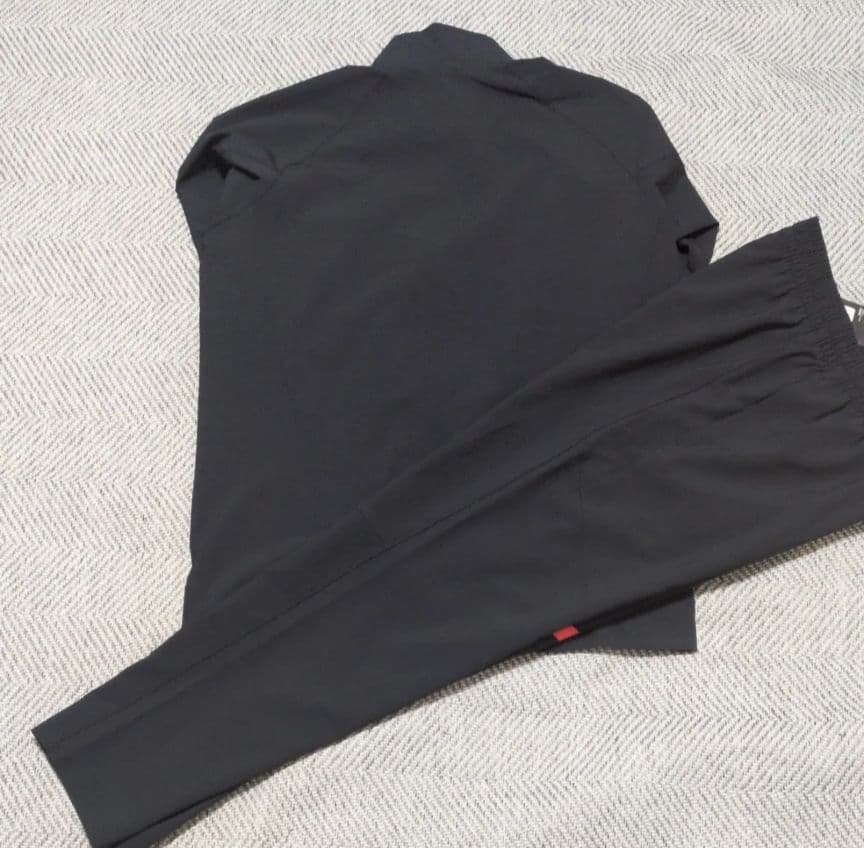 2026 S/S UNDER ARMOUR ウーブン セットアップ　BLK/LG