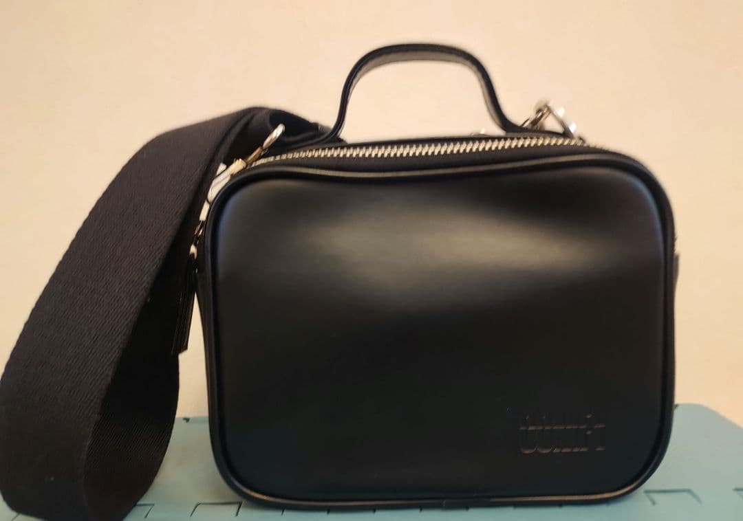 岩岡徹 COMFY Shoulder Bag(Black)