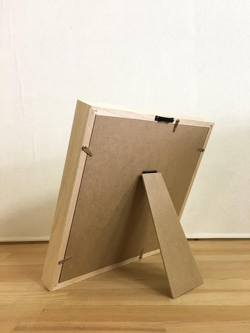 モンドリアン「Composition with Large Red Plane」