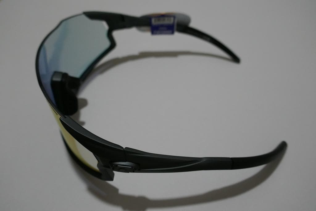 TIFOSI サングラス STASH マットガンメタル 調光レンズ