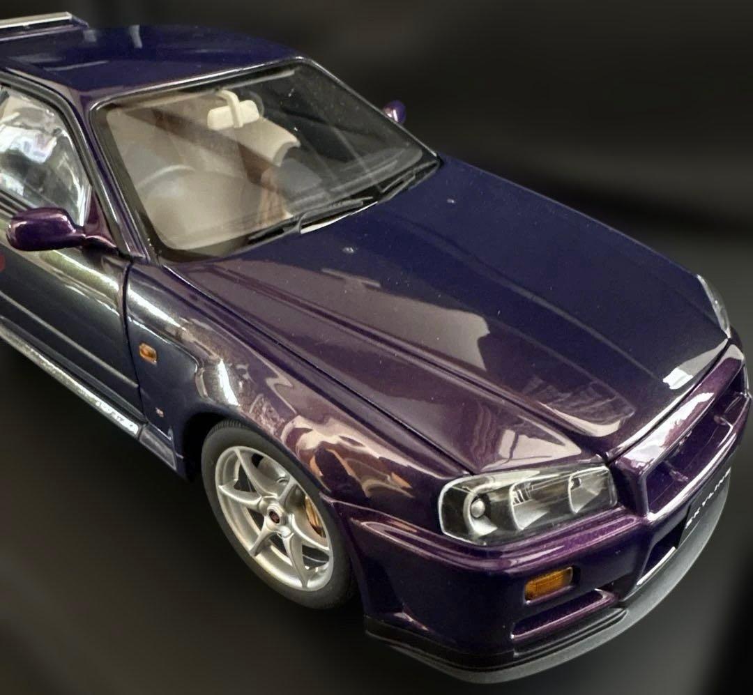 オートアート スカイラインGT-R 1/18 R34