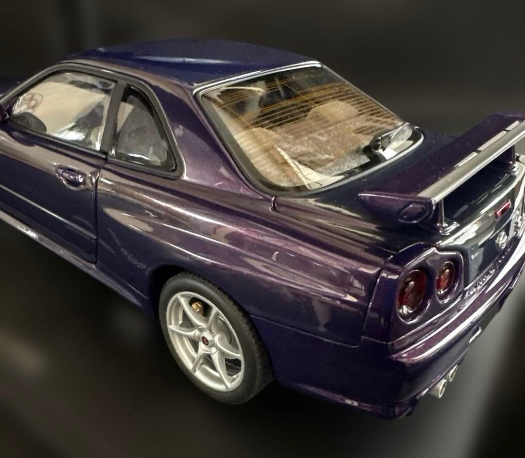 オートアート スカイラインGT-R 1/18 R34