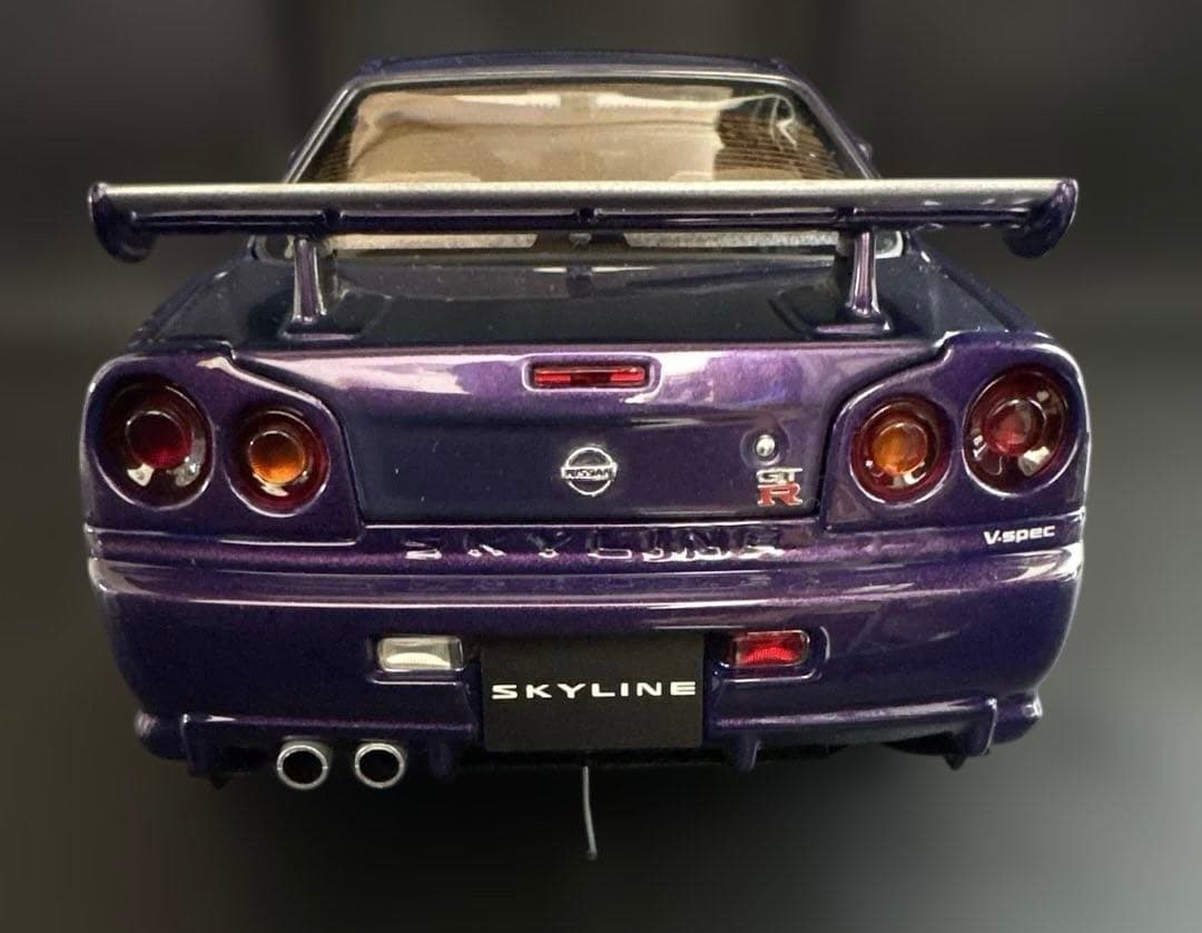 オートアート スカイラインGT-R 1/18 R34