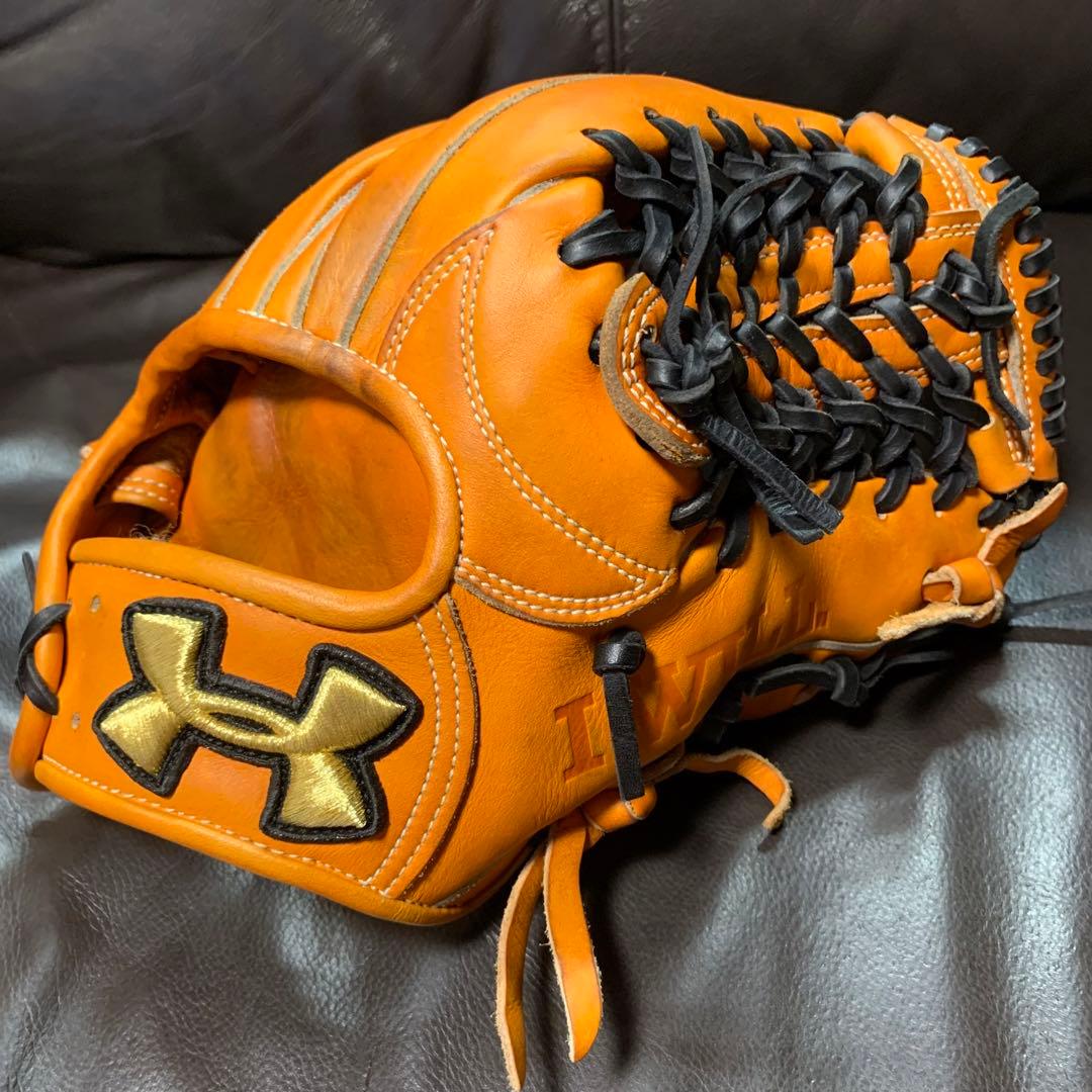 Under Armour オレンジ 硬式グローブ　内野手用　松田