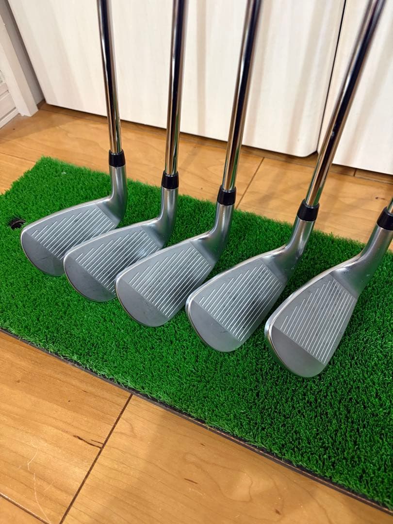ゼクシオxアイアン5本（6-PW）DG85 S200