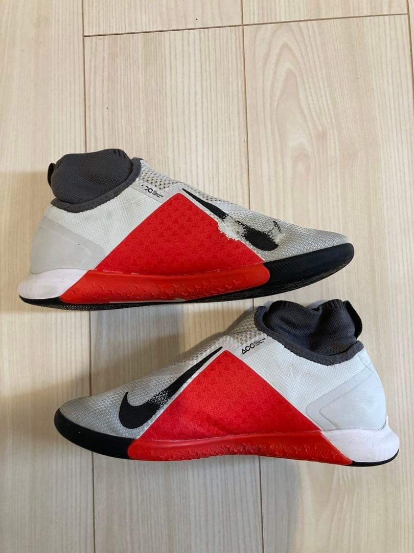 NIKE ファントムビジョン IC