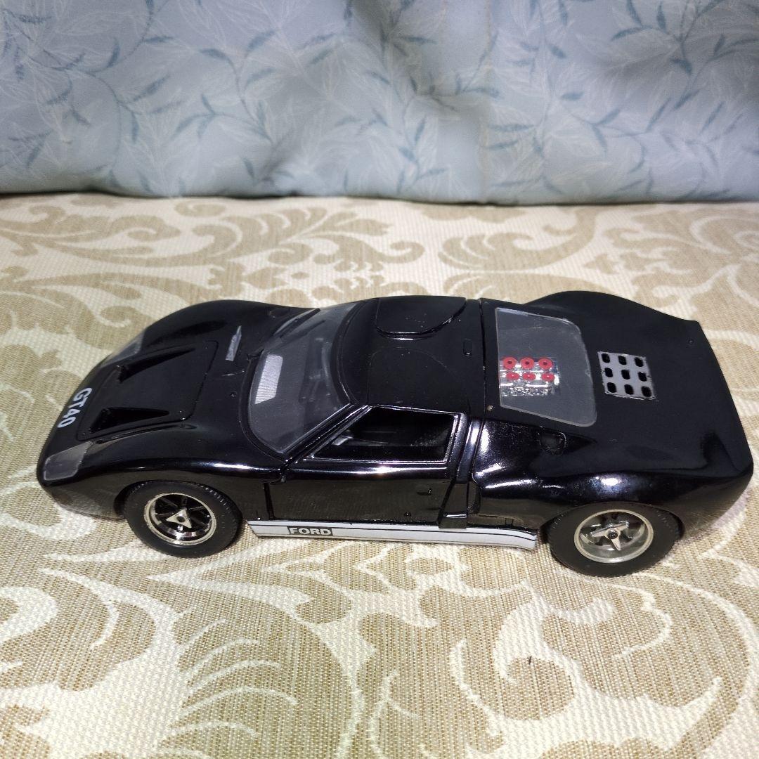 UNIVERSAL　HOBBIES FORD　GT40 中古品