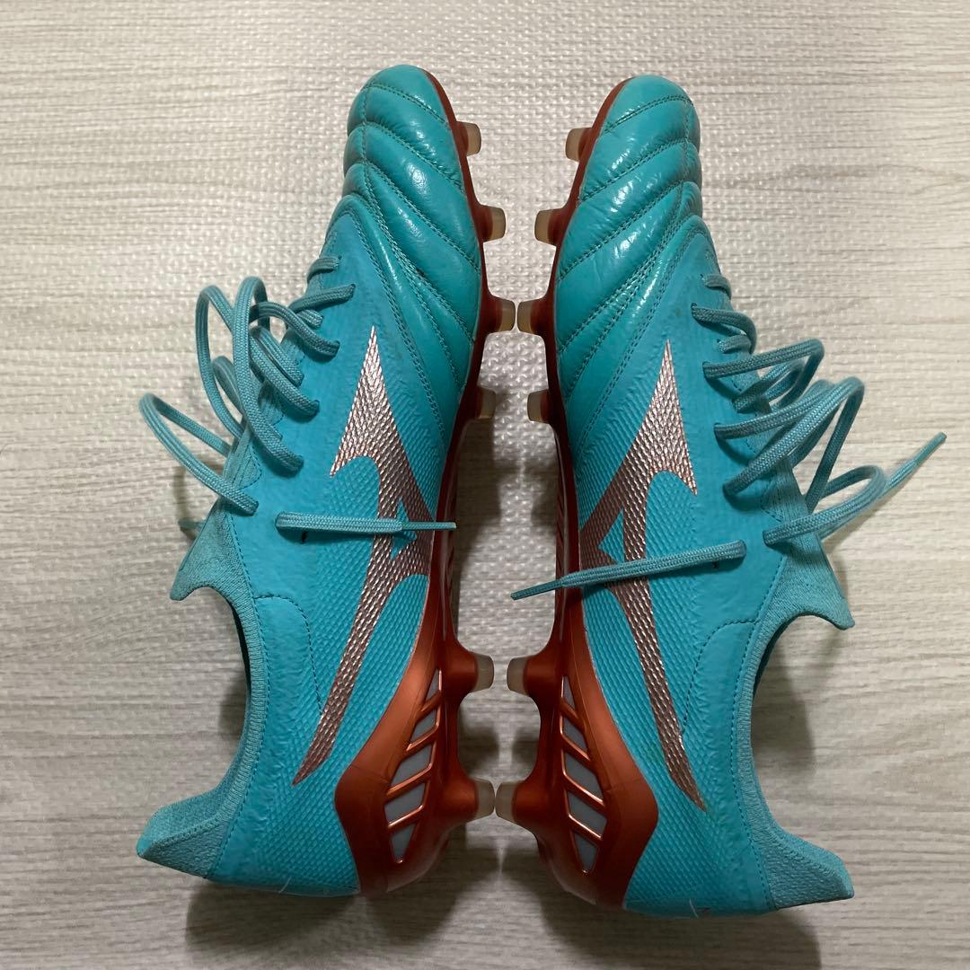 Mizuno Morelia Neo III ワールドカップモデル