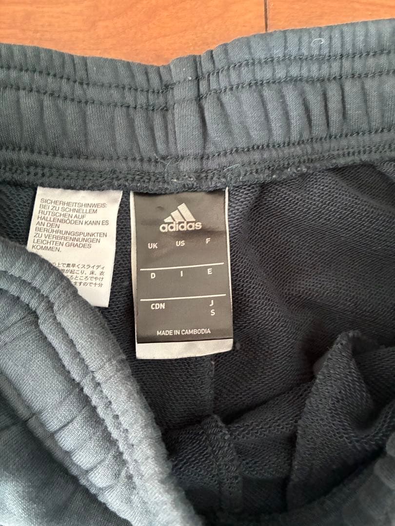 adidas レアル・マドリード トレーニングウェア