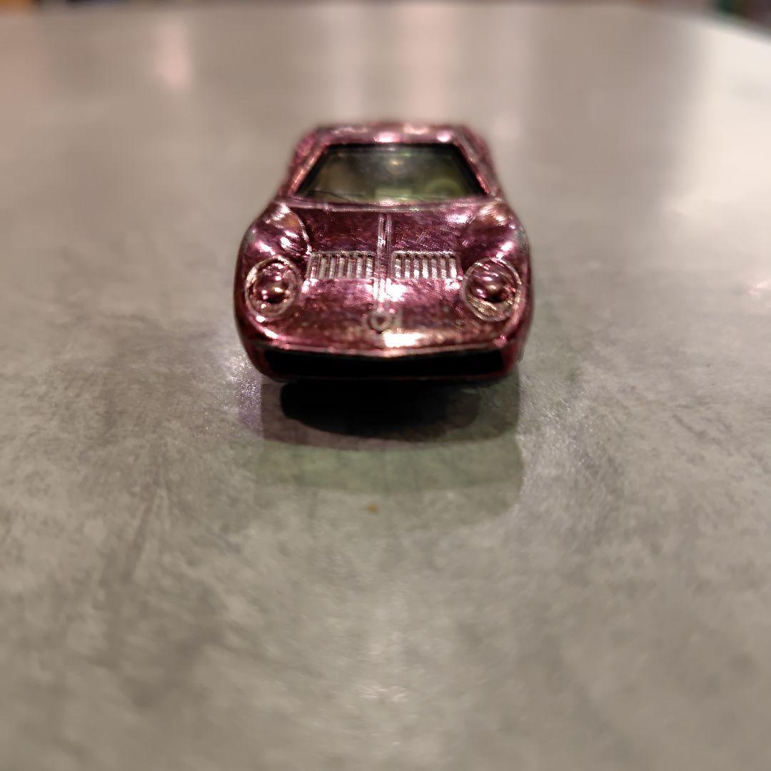 トミカメタリックピンク スポーツカー ミニカー