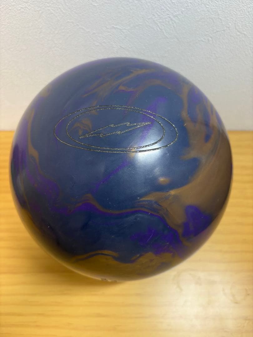 ボウリングボール　フィジックスエラ15P 【美品】値下げ交渉可‼️