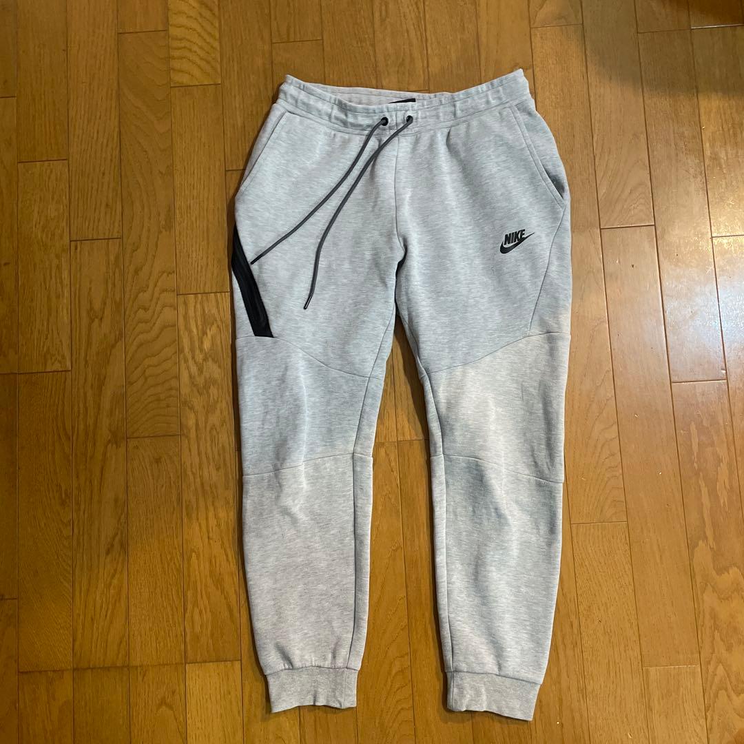 Nike テックフリース　グレー　セットアップ