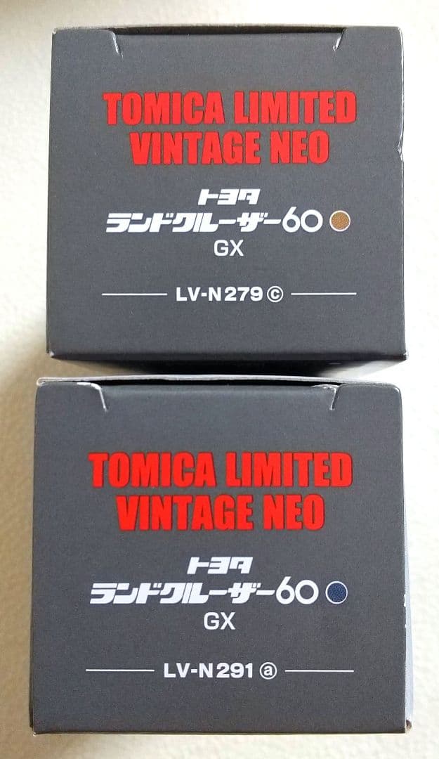 1/64 トミカリミテッドヴィンテージネオ トヨタ ランドクルーザー60 GX