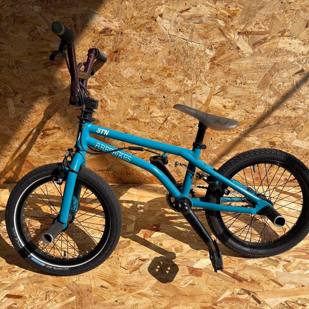 ARES BIKES STN キッズ　BMX 16インチ